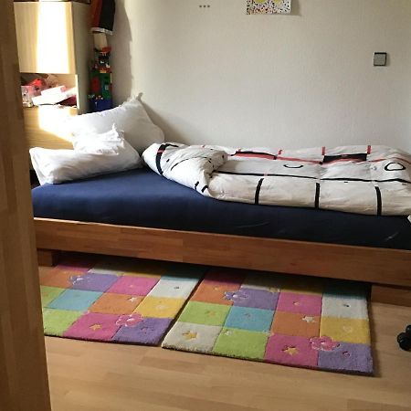 Doppelzimmer Mit Terrasse Zum Garten, Ruhig, Weinbergsblick, Zusaetzliches Kinderzimmer Anbei Moeglich Вининген Екстериор снимка